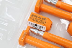 Bolt-Seal-Bs-30C-RSS High security bolt seal with convenient removable security sticker by Hoefon Security Seals