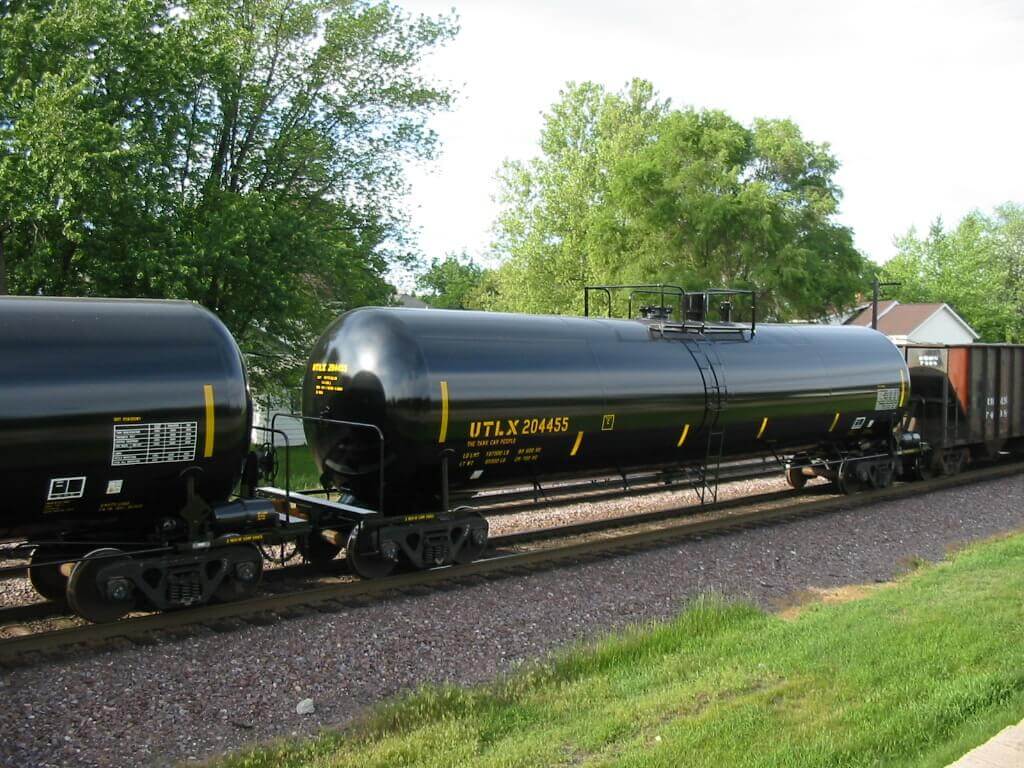 Tank car railcar